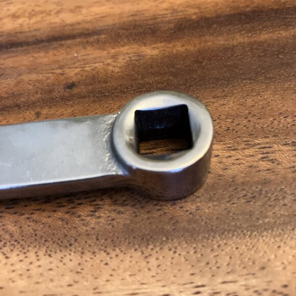 Snap On Tools FRDH161 3/8" Drive 1/2" 12 Point Torque Adaptor - Picture 8 of 10